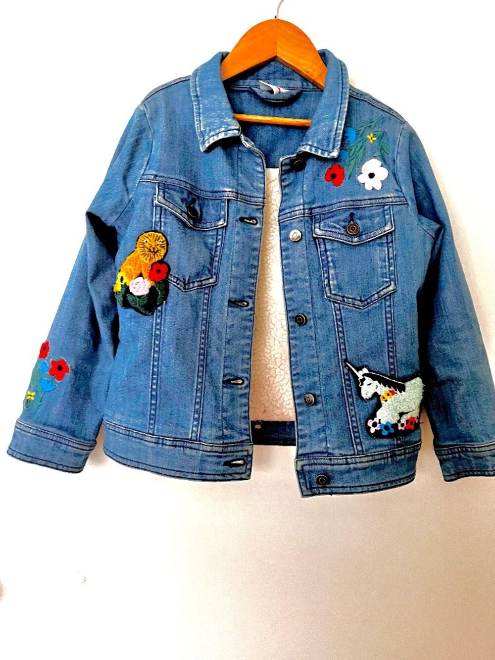 Hanna Andersson Jean Jacket w/ fun colorful patches